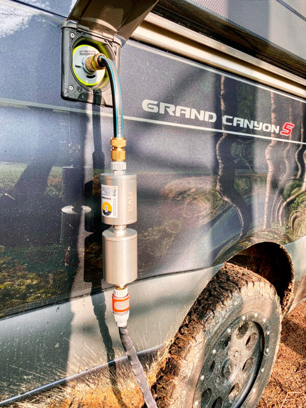 riva-Explorer-Overland-reisemobil-wasserfilter-frischwassertank