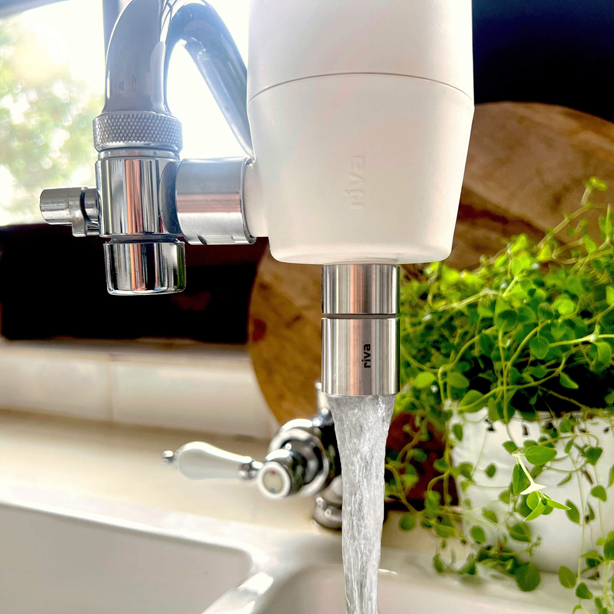 rivaALVA-S mit riva Enya Wasserwirbler